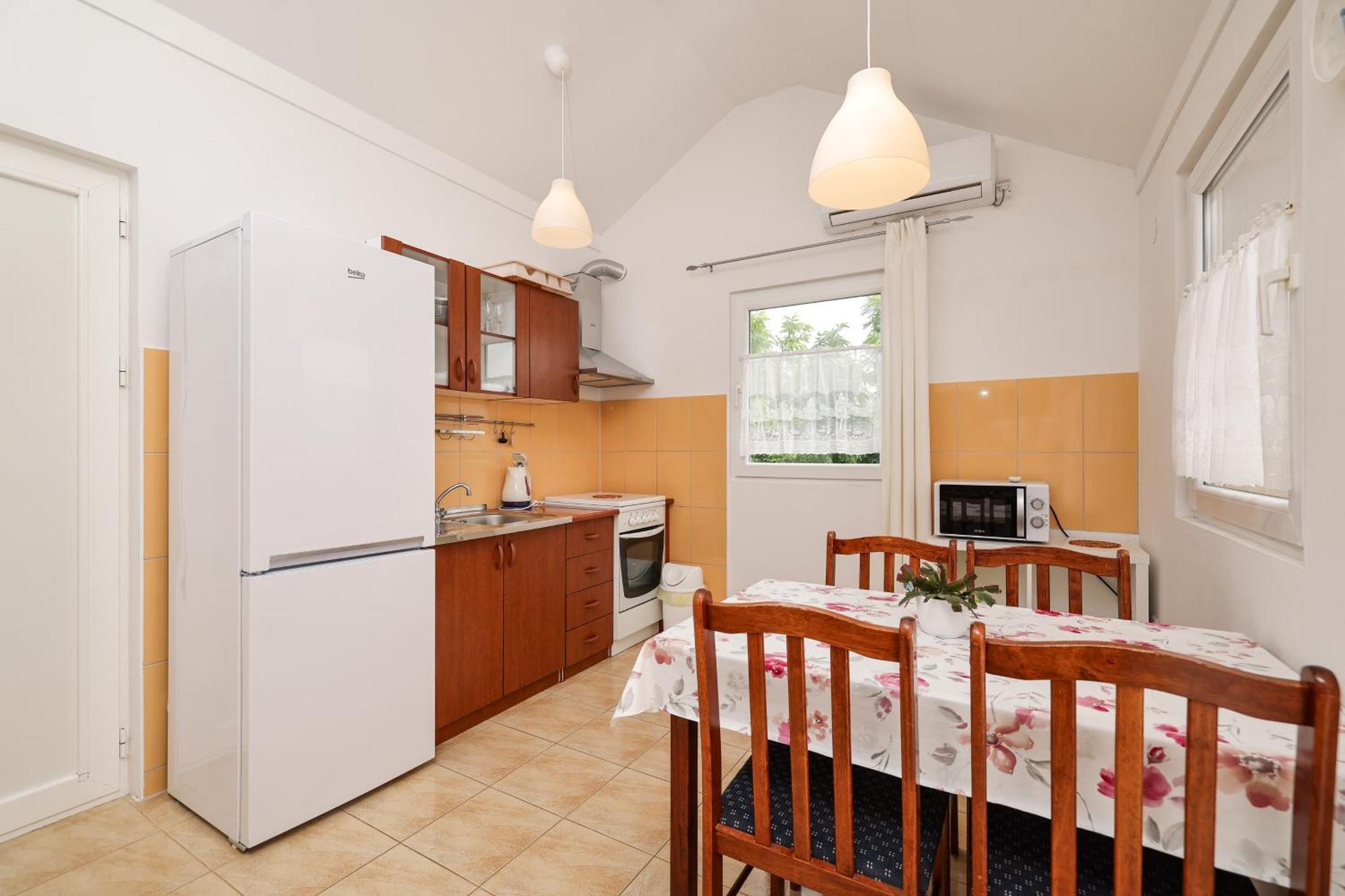 Apartments Kika นิน ภายนอก รูปภาพ